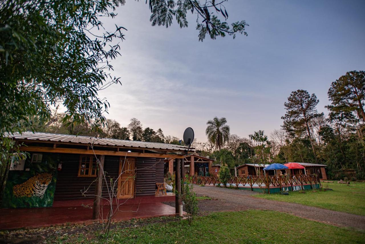 Cabanas La Quinta Puerto Iguazú Buitenkant foto