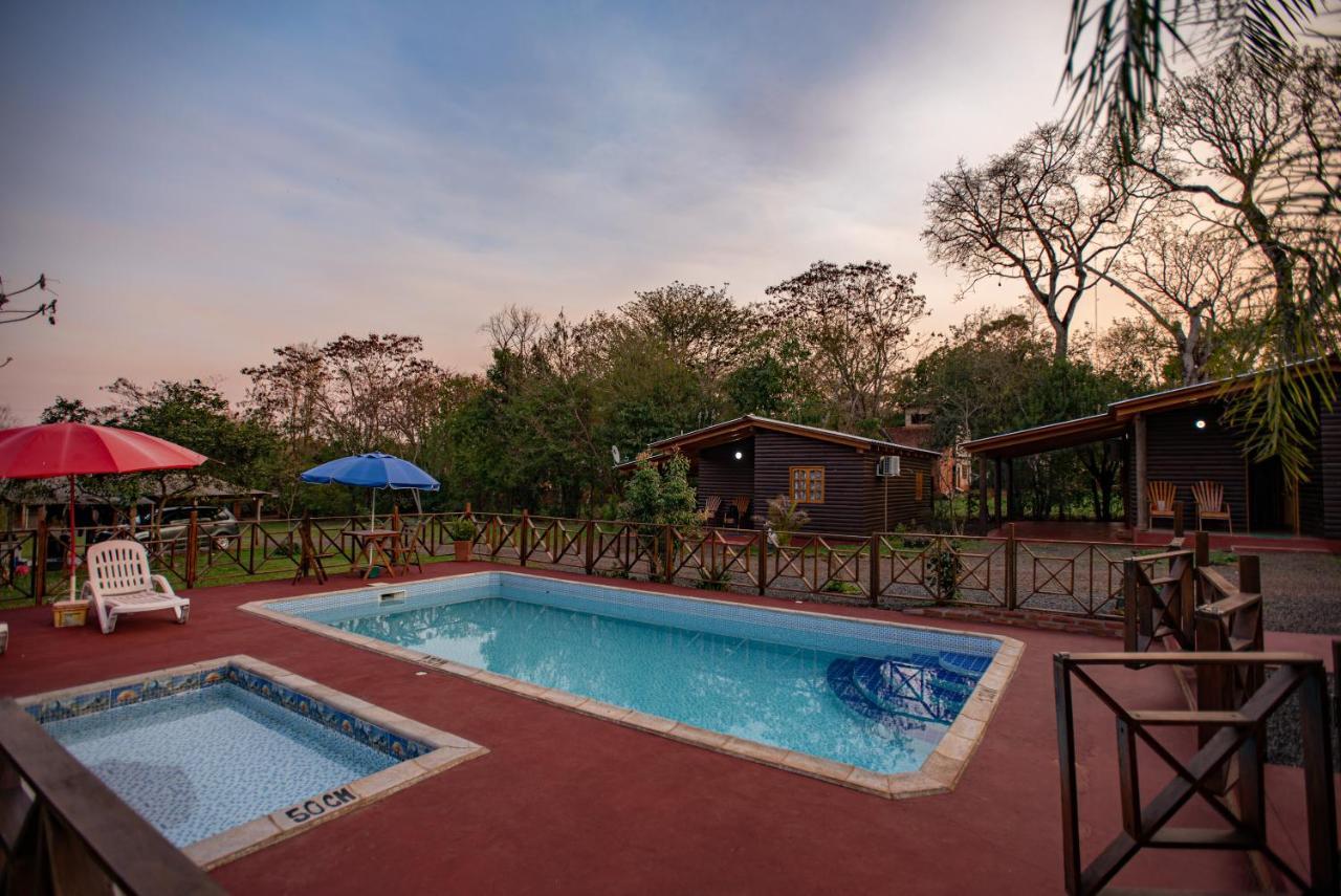 Cabanas La Quinta Puerto Iguazú Buitenkant foto